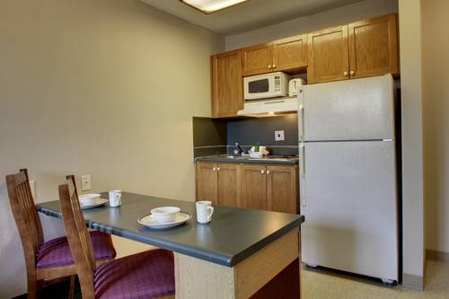 Imagen de la habitación del Hotel Intown Suites Extended Stay Nashville Tn Madison. Foto 3