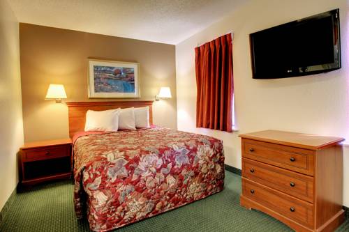 Imagen de la habitación del Hotel Intown Suites Extended Stay Nashville Tn Madison. Foto 9