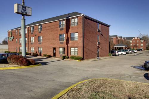 Imagen de la habitación del Hotel Intown Suites Extended Stay Nashville Tn Madison. Foto 13