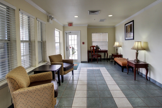 Imagen de los interiores del Hotel Intown Suites Extended Stay New Orleans - Metairie. Foto 12