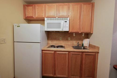 Imagen de la habitación del Hotel Intown Suites Extended Stay Newport News Va - I-64. Foto 6