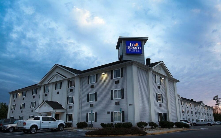 Imagen general del Hotel Intown Suites Extended Stay Richmond Va - Chester. Foto 2