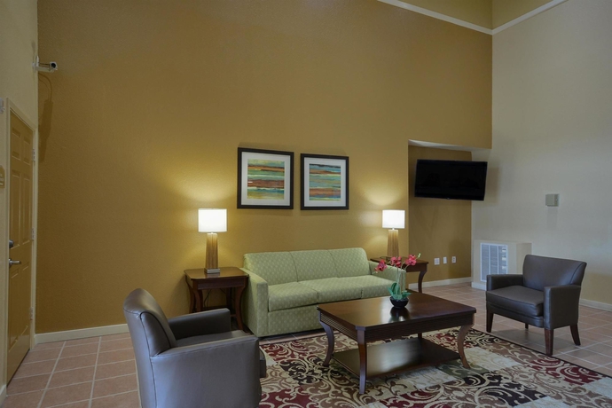 Imagen de los interiores del Hotel Intown Suites Extended Stay Select Houston Tx - Brookhollow. Foto 11