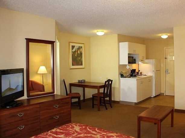 Imagen de la habitación del Hotel Intown Suites Extended Stay Tuscaloosa Al - University Of Alabama. Foto 9