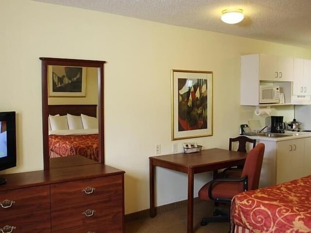 Imagen de la habitación del Hotel Intown Suites Extended Stay Tuscaloosa Al - University Of Alabama. Foto 15