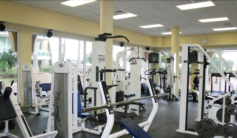 Imagen de los interiores del Hotel Intracoastal Yacht Club by Rainbow. Foto 15