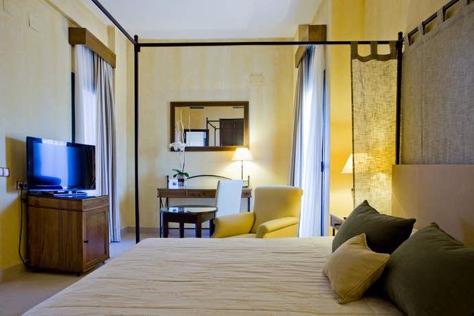 Imagen de la habitación del Hotel Intur Alcázar De San Juan. Foto 6