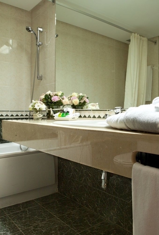 Imagen de la habitación del Hotel Intur Orange. Foto 5