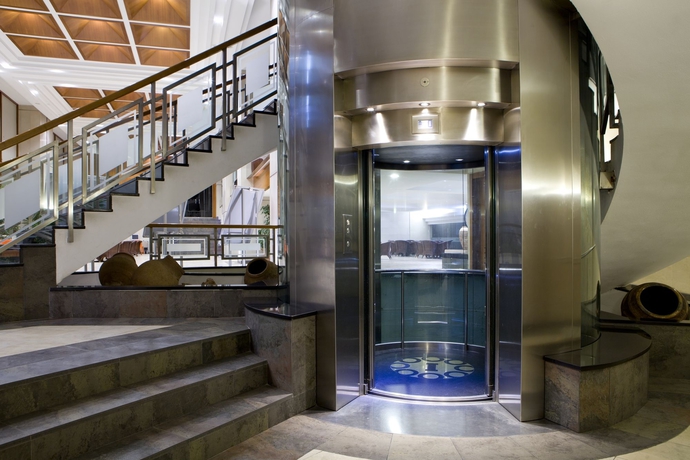 Imagen de los interiores del Hotel Intur Orange. Foto 13