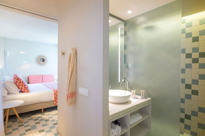 Imagen de la habitación del Hotel Inturotel Cala Esmeralda Beach and Spa - Adults Only. Foto 3