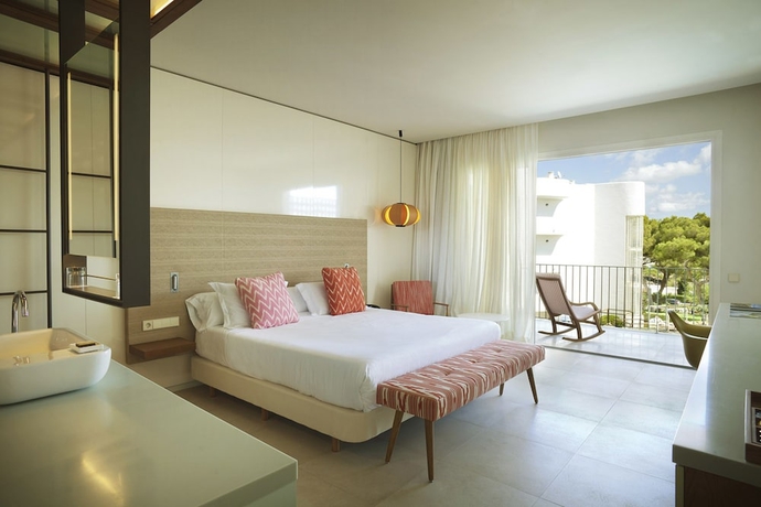 Imagen de la habitación del Hotel Inturotel Cala Esmeralda Beach and Spa - Adults Only. Foto 5
