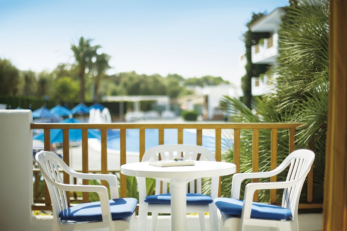 Imagen de la habitación del Hotel Inturotel Esmeralda Garden. Foto 3