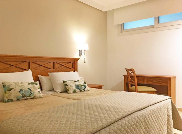 Imagen de la habitación del Hotel Inturotel Sa Marina. Foto 2