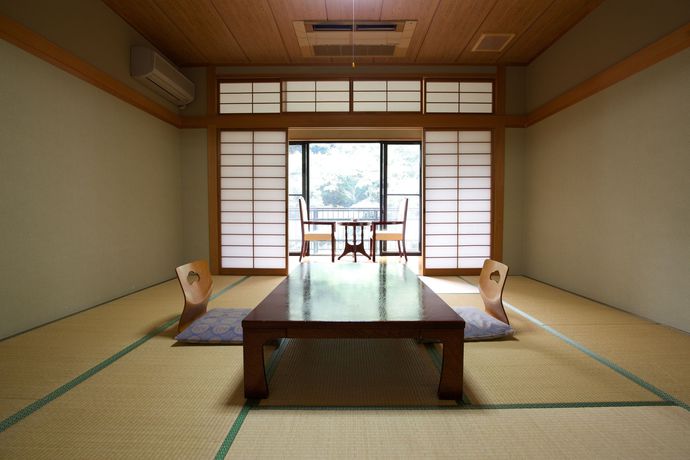 Imagen de los interiores del Hotel Inunakisan Grand Kisenkaku. Foto 5