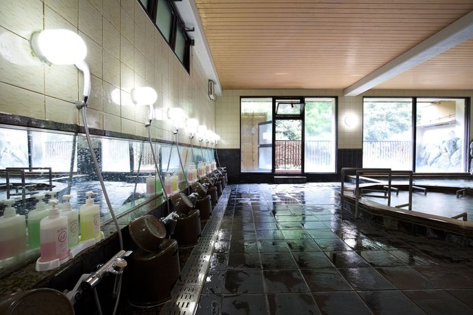 Imagen de la piscina del Hotel Inunakisan Grand Kisenkaku. Foto 12