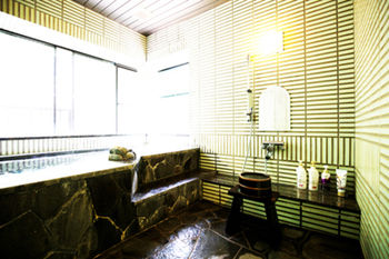 Imagen de la piscina del Hotel Inunakisan Grand Kisenkaku. Foto 13