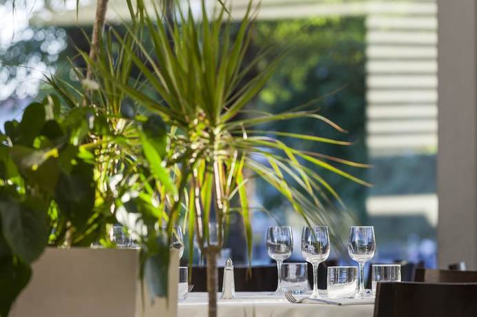 Imagen del bar/restaurante del Hotel Inverigo. Foto 2