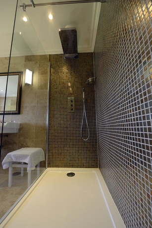 Imagen de la habitación del Hotel Inverlochy Castle. Foto 5