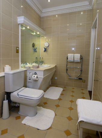 Imagen de la habitación del Hotel Inverlochy Castle. Foto 12