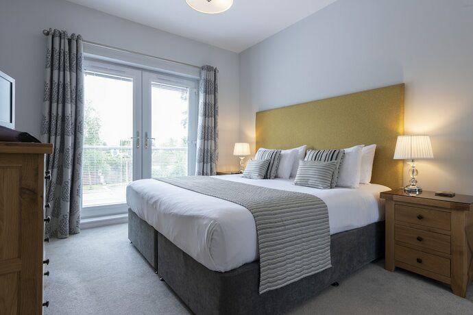 Imagen general del Hotel Inverness City Suites. Foto 12