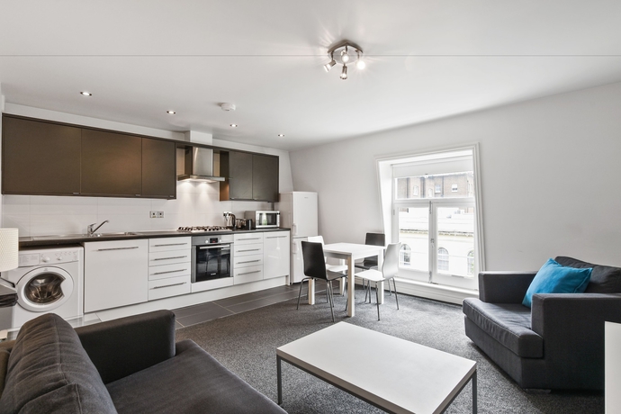 Imagen de la habitación del Hotel Inverness Place. Foto 8