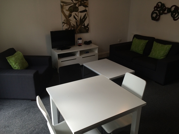 Imagen de los interiores del Hotel Inverness Place. Foto 14