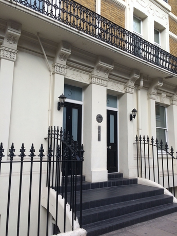 Imagen general del Hotel Inverness Place. Foto 2