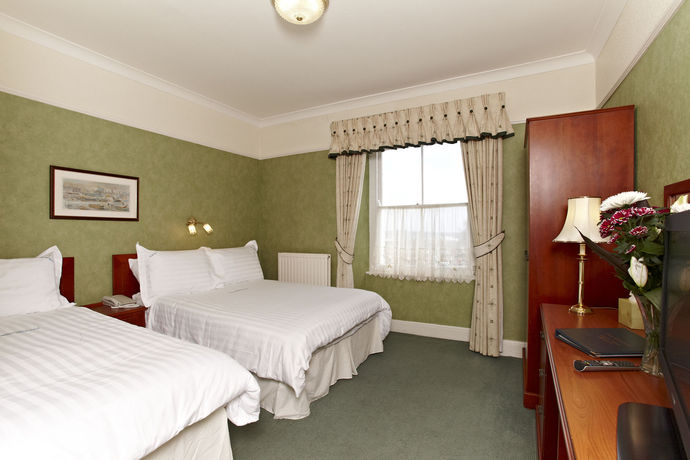 Imagen de la habitación del Hotel Invicta. Foto 16