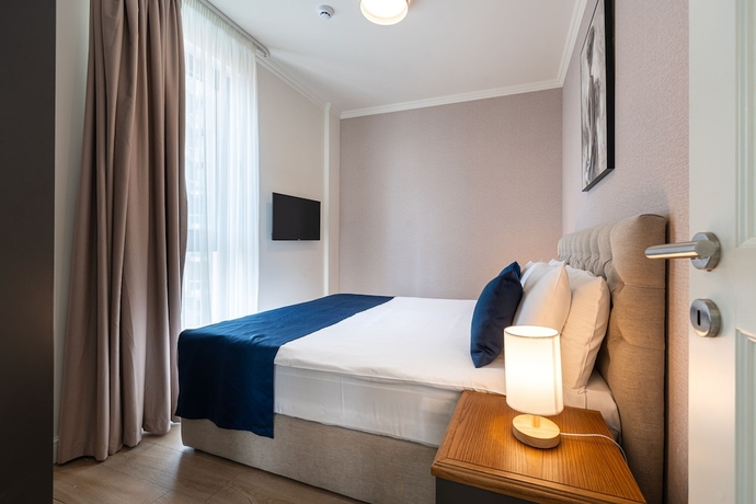 Imagen de la habitación del Hotel Invictus, Becici. Foto 9