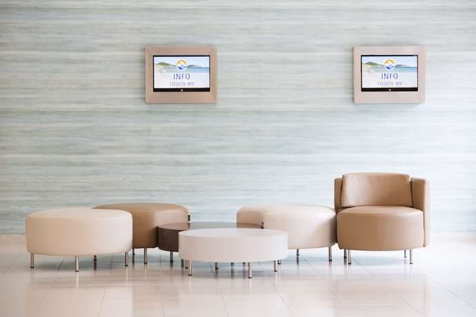 Imagen de los interiores del Hotel Invisa Club Cala Blanca. Foto 20
