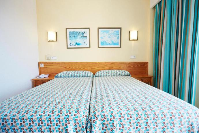 Imagen de la habitación del Hotel Invisa Hotel Ereso. Foto 5