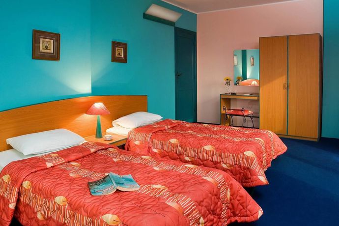 Imagen de la habitación del Hotel Invitation. Foto 4