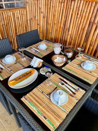 Imagen general del Hotel Inviting 10 Bed Apartment in Sao Tome. Foto 3