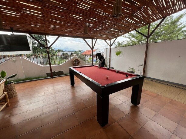 Imagen general del Hotel Inviting 10 Bed Apartment in Sao Tome. Foto 12