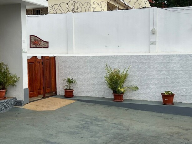 Imagen general del Hotel Inviting 10 Bed Apartment in Sao Tome. Foto 18