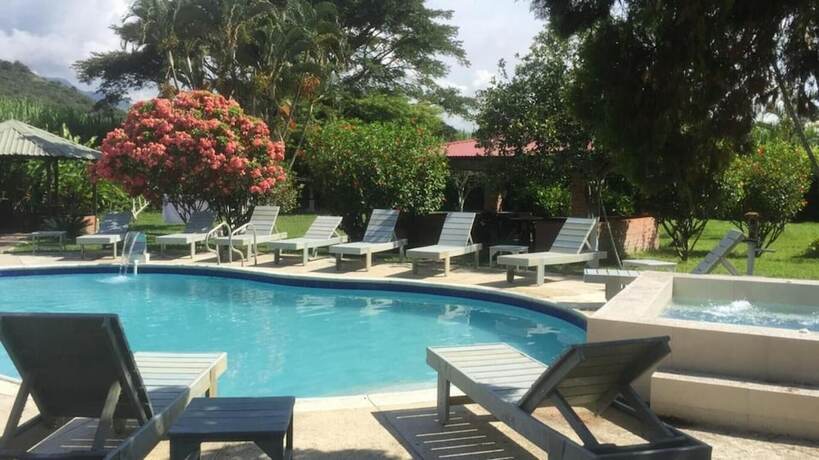 Imagen general del Hotel Inviting 14-bed Villa in Toro Valle del Cauca. Foto 7