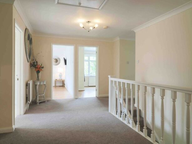Imagen general del Hotel Inviting 7-bed House With sea Views in Hythe. Foto 6