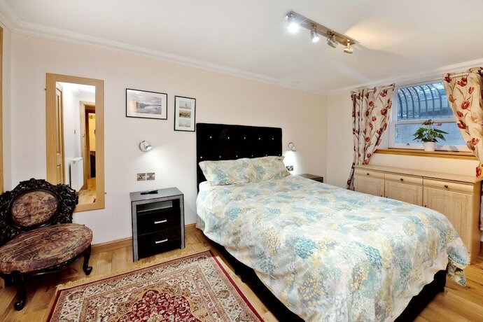 Imagen general del Hotel Inviting 9-bed House in Aberdeen. Foto 8