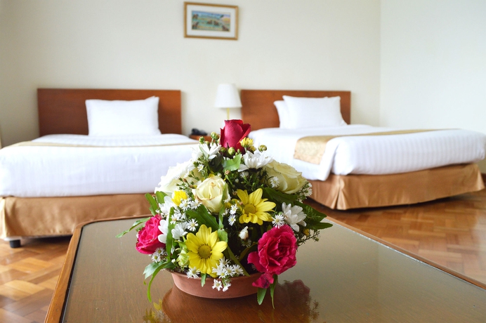Imagen de la habitación del Hotel Inya Lake. Foto 11