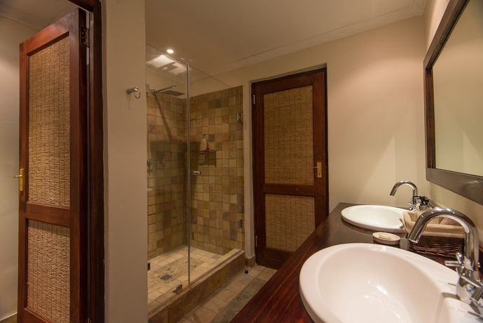 Imagen de la habitación del Hotel Inyati Game Lodge. Foto 7
