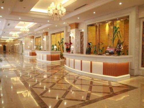 Imagen general del Hotel Inzone Garland Taian. Foto 2
