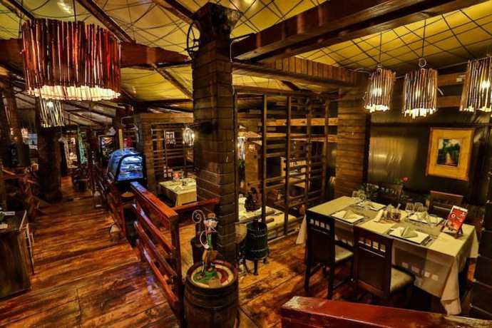 Imagen del bar/restaurante del Hotel Ioana. Foto 3