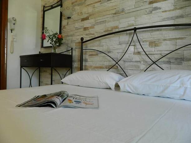 Imagen de la habitación del Hotel Ioanna Apartments. Foto 18