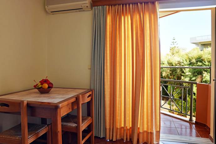 Imagen de la habitación del Hotel Iolkos Apartments. Foto 4