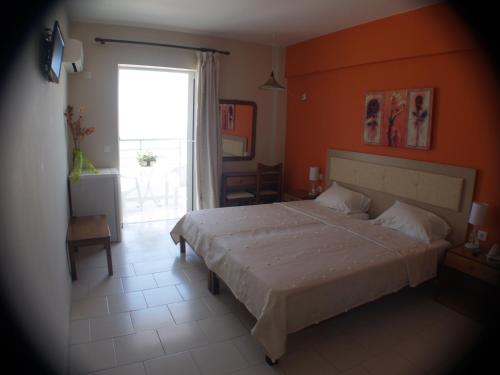 Imagen de la habitación del Hotel Iolkos. Foto 2