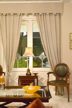 Imagen de los interiores del Hotel Ioni. Foto 16