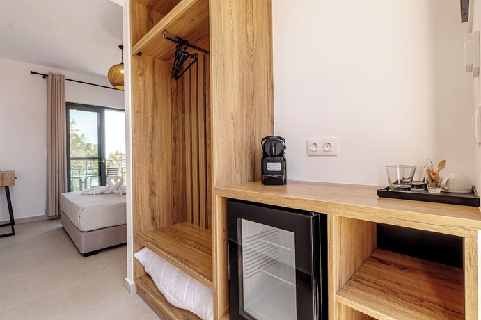 Imagen de la habitación del Hotel Ionian Arches Corfu. Foto 2