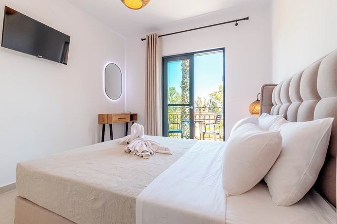 Imagen de la habitación del Hotel Ionian Arches Corfu. Foto 5