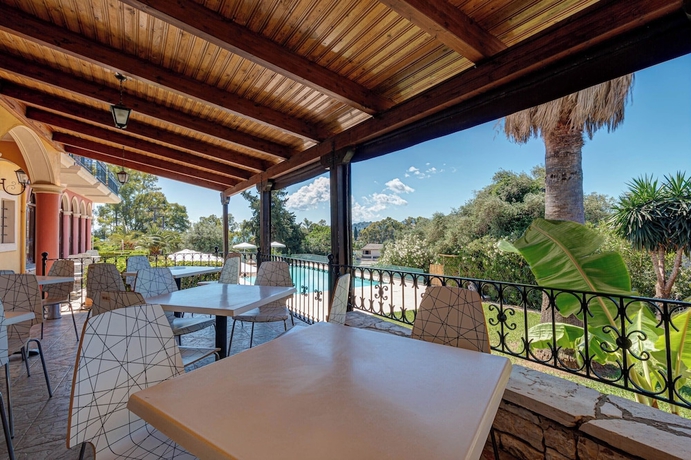 Imagen de los interiores del Hotel Ionian Arches Corfu. Foto 15