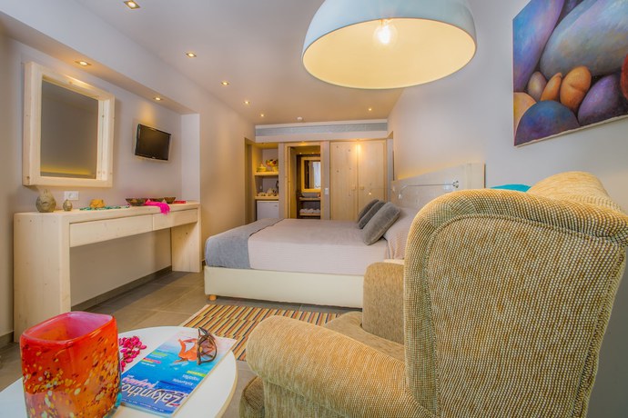 Imagen de la habitación del Hotel Ionian Hill. Foto 11